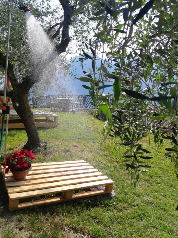 Cozy House On Iseo Lake Fonteno Екстер'єр фото